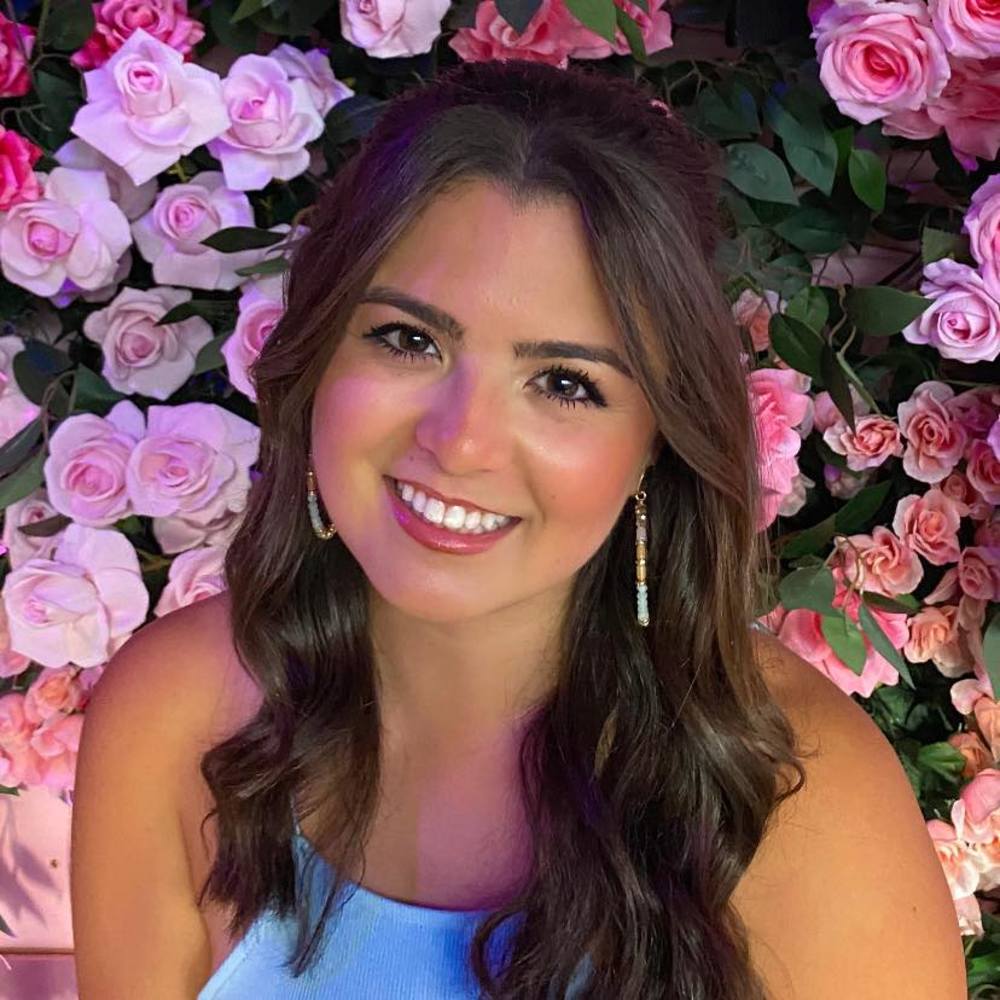 Meet your Posher, Elizabeth